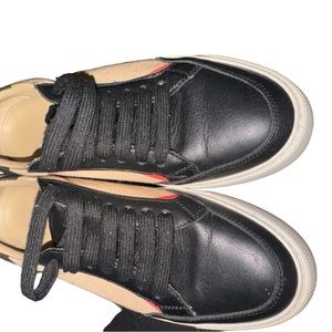 Burberry Women Shoes